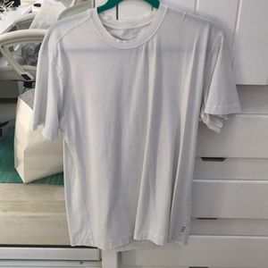Lululemon T-shirt